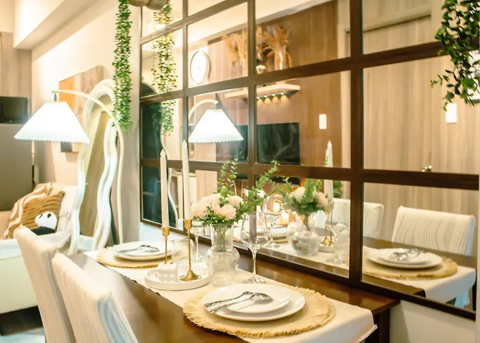 Penthouse With Ocean View In Pasay Metro Near Mall Of Asia, Ninoy Aquino International Airport, World Trade Center, Star City, Picc Manila