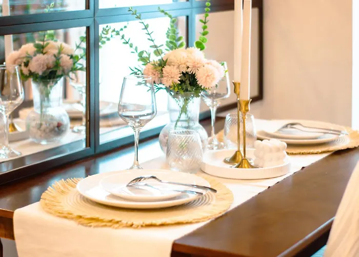 Penthouse With Ocean View In Pasay Metro Near Mall Of Asia, Ninoy Aquino International Airport, World Trade Center, Star City, Picc Apartahotel *