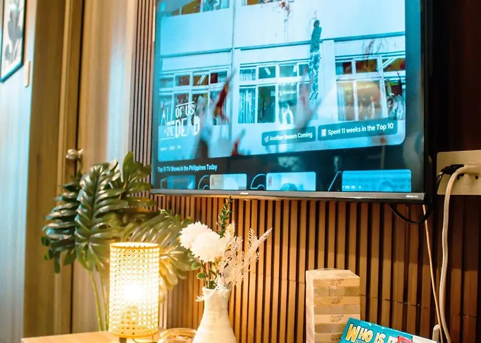 Penthouse With Ocean View In Pasay Metro Near Mall Of Asia, Ninoy Aquino International Airport, World Trade Center, Star City, Picc Apartahotel
