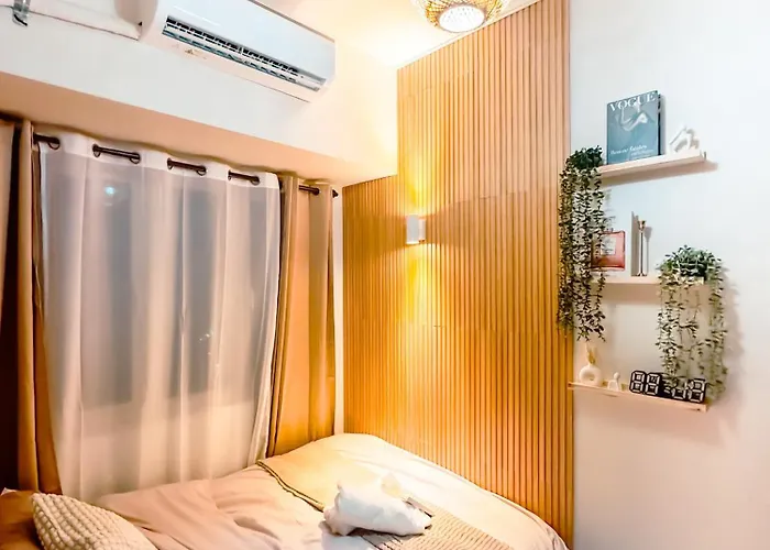 Penthouse With Ocean View In Pasay Metro Near Mall Of Asia, Ninoy Aquino International Airport, World Trade Center, Star City, Picc Apartahotel *