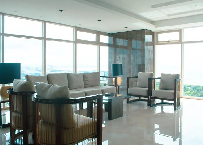 Penthouse With Ocean View In Pasay Metro Near Mall Of Asia, Ninoy Aquino International Airport, World Trade Center, Star City, Picc *